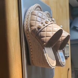 Elegant Beige Quilted Wedge Sandals